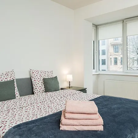 Bright Near Station/ Urban Rent *