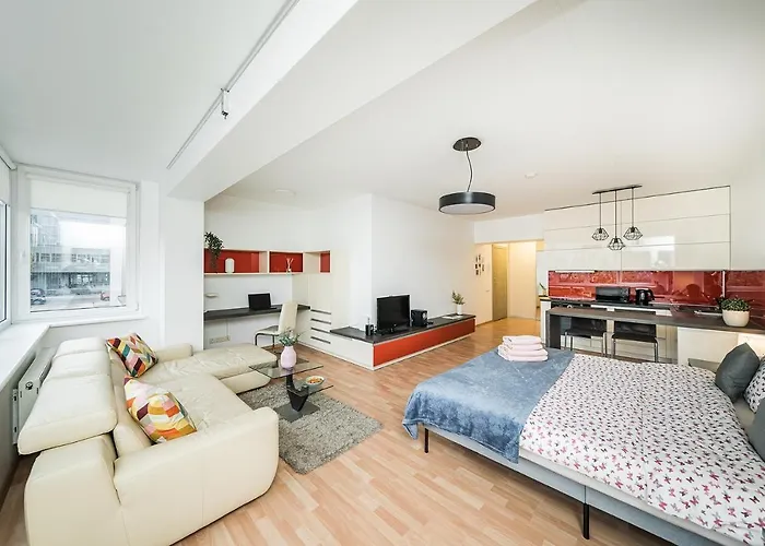 Bright Near Station/ Urban Rent Apartament