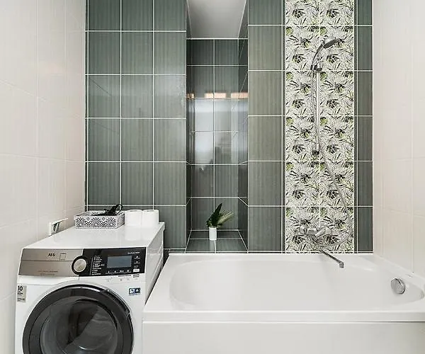 Bright Near Station/ Urban Rent Kowno