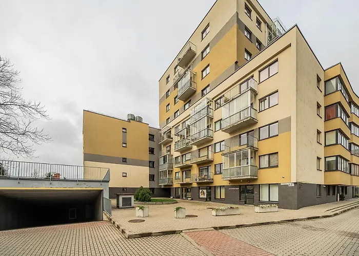 Apartament Bright Near Station/ Urban Rent